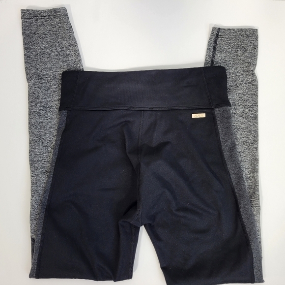 Alala Black and Grey Leggings - Picture 6 of 9
